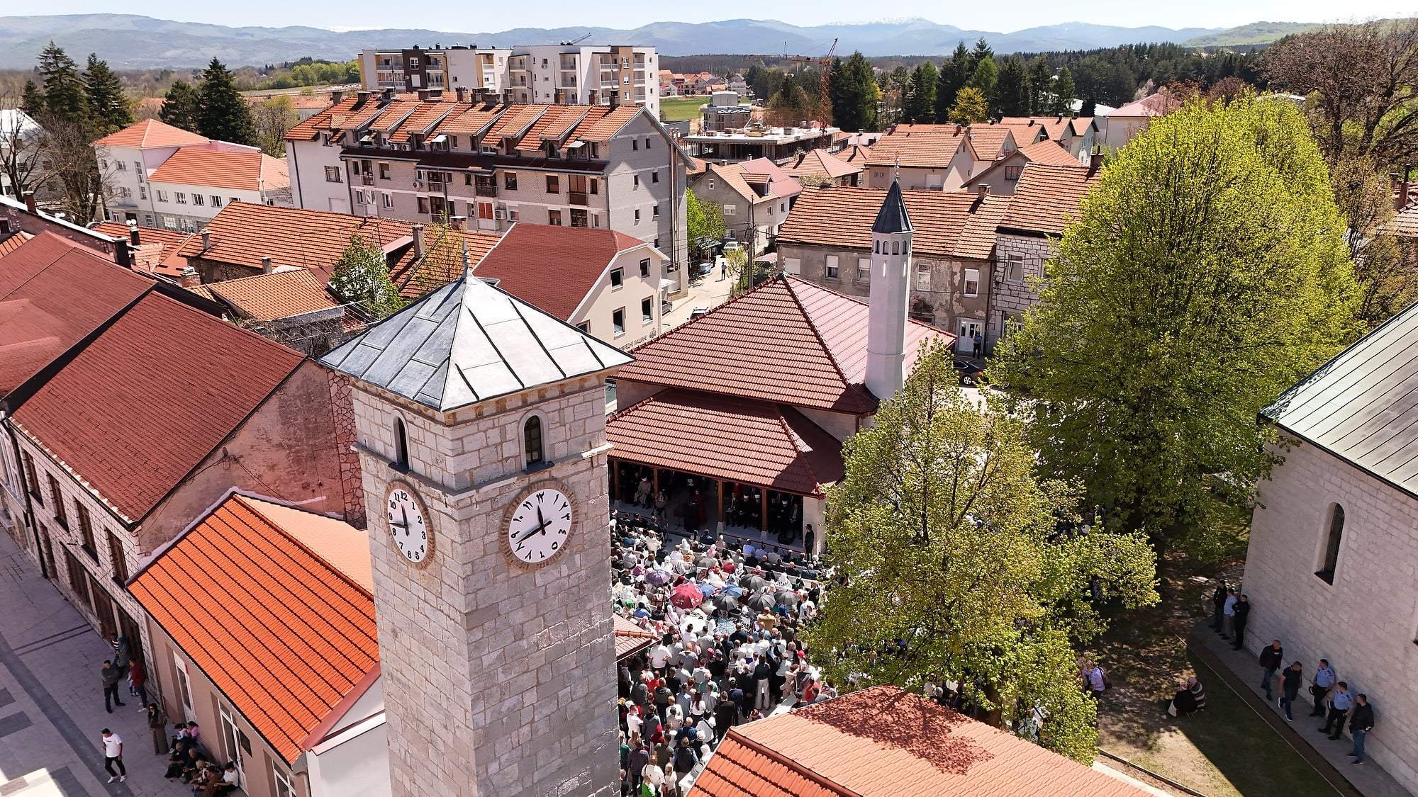 Svečano otvoren obnovljeni kompleks Dugalića džamije u Nevesinju